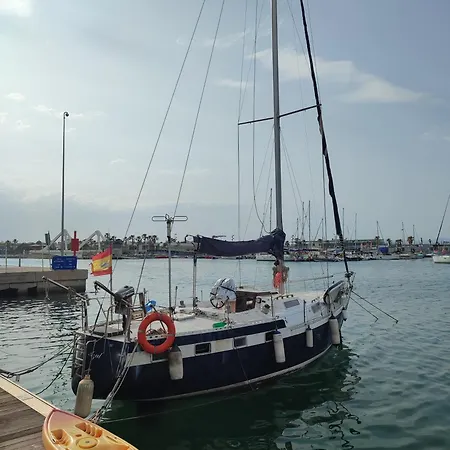 Bådhotel Romantic Sailboat *