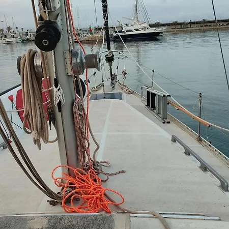 Romantic Sailboat * バレンシア