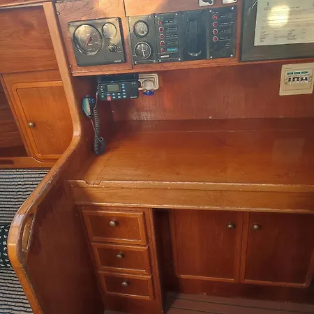 Hotel en barco Romantic Sailboat